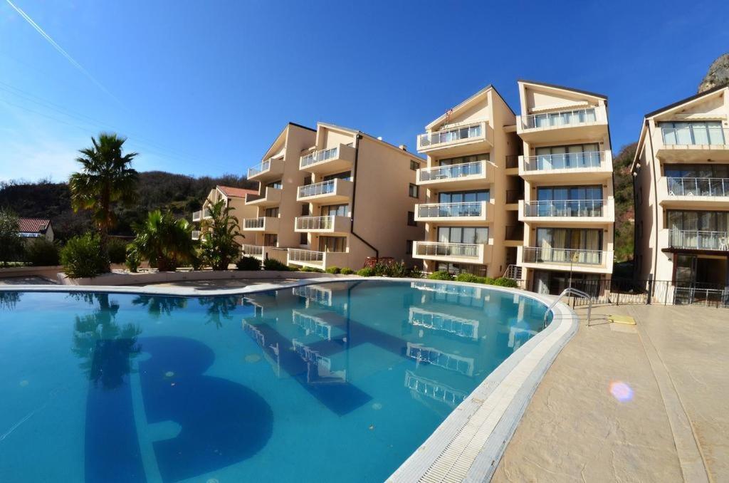Bh Rialto Apartment Sveti Stefan Exterior photo